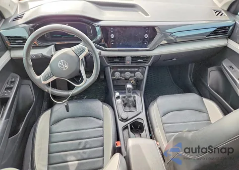 2022 Volkswagen Taos Sel z USA, uszkodzony, nr VIN 3VV2X7B22NM037195